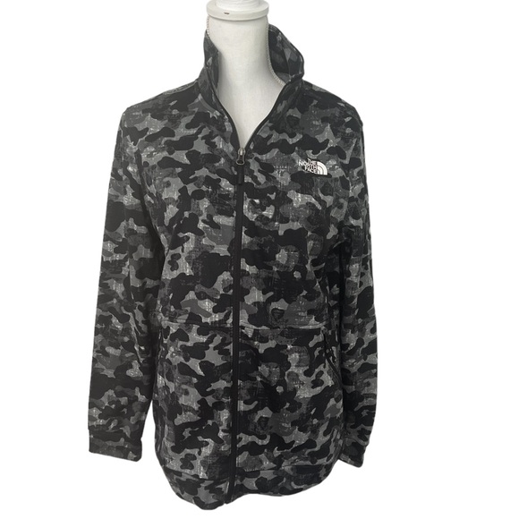 The North Face Light Weight Camo Shell Jacket - Sz L - Picture 1 of 6